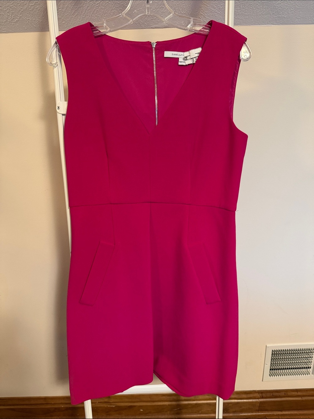Diane Von Furstenberg hot pink sleeveless  dress - size 10